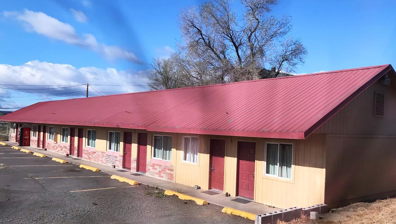 Juniper Motel Madras Zewnętrze zdjęcie